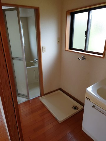 城山住宅の洗面所