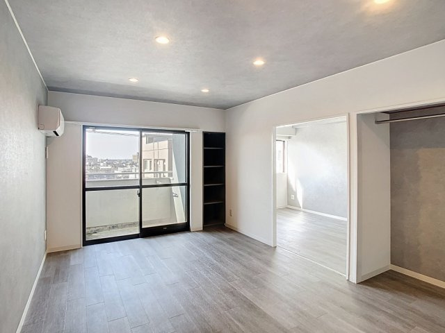 リブシーマ野町の居間・リビング