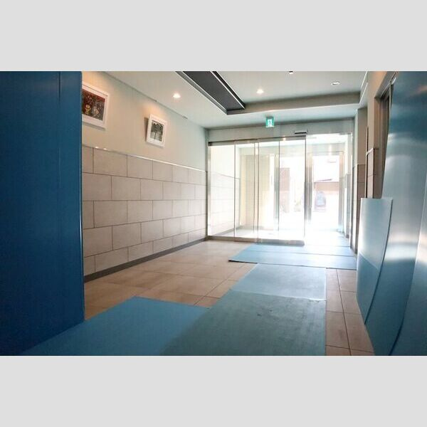 LA CASA新北野Ⅱのロビー