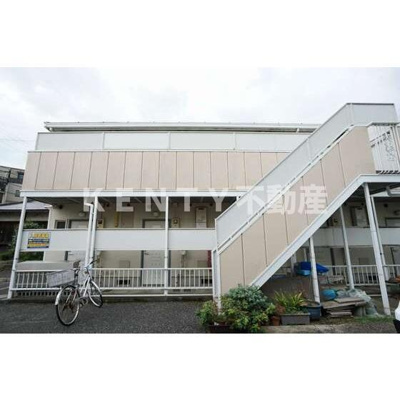 【エントランス】 | ケー・アトール | 落ち着いたエントランスです