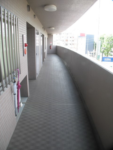 コートアベニューのロビー