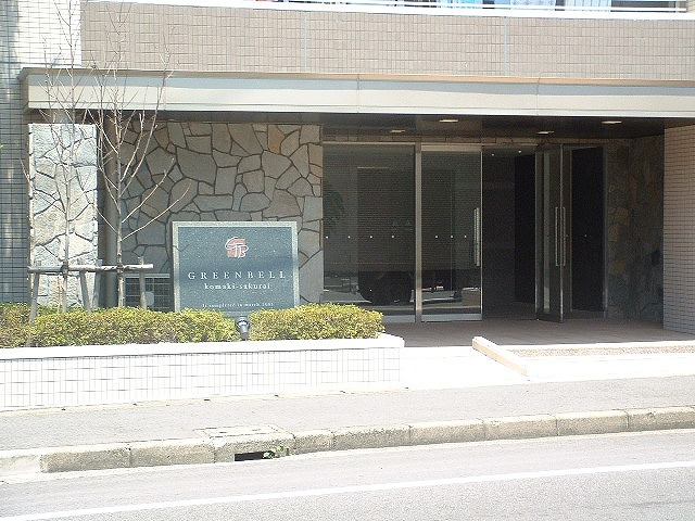 グリーンベル小牧桜井のエントランス