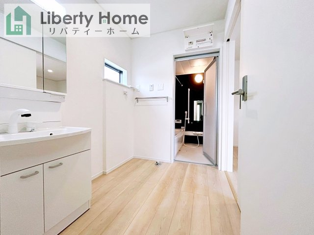 常陸大宮市石沢第4　新築戸建　1号棟の脱衣所