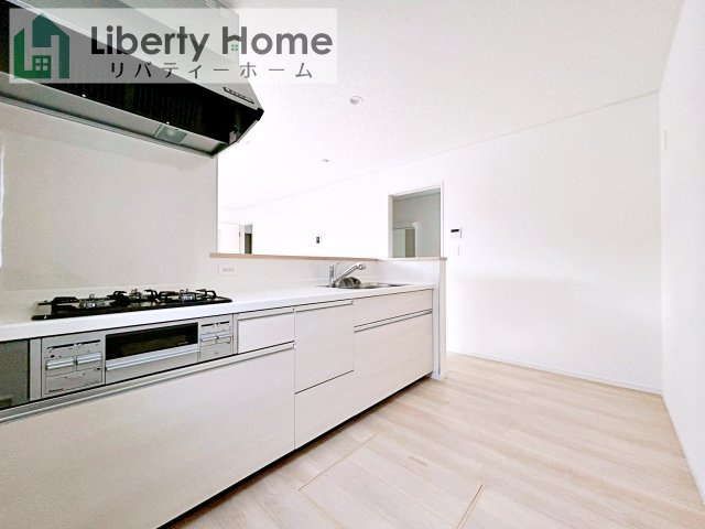 常陸大宮市石沢第4　新築戸建　1号棟のキッチン