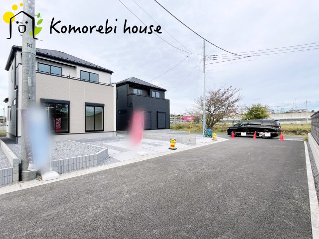 さいたま市見沼区深作　11期　新築一戸建て　グラファーレ　02の前面道路含む現地写真|前面道路含む現地写真です