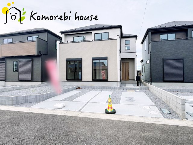 さいたま市見沼区深作　11期　新築一戸建て　グラファーレ　02の駐車場|駐車スペースもあります