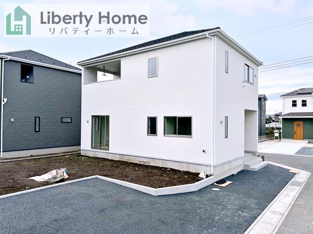 常陸大宮市石沢第4　新築戸建　4号棟の外観|ご予約をいただければ、『平日の空いた時間』『周辺物件まとめて見たい』『1件だけ見たい』ももちろん可能です♪
お気軽にお問合せください♪