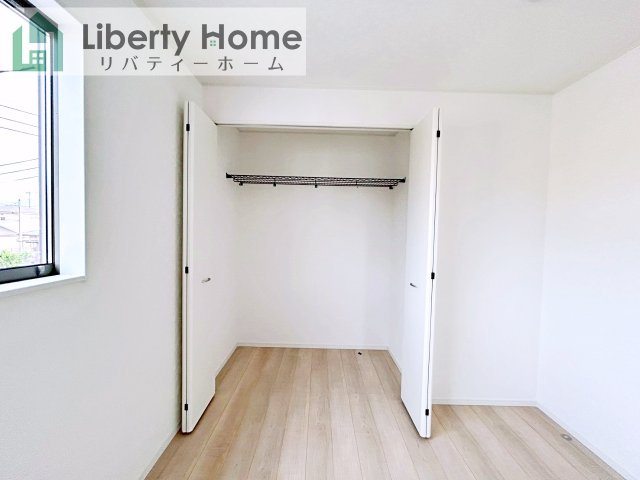 常陸大宮市石沢第4　新築戸建　4号棟の収納