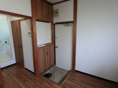 【玄関】 | 根岸スカイハイツ