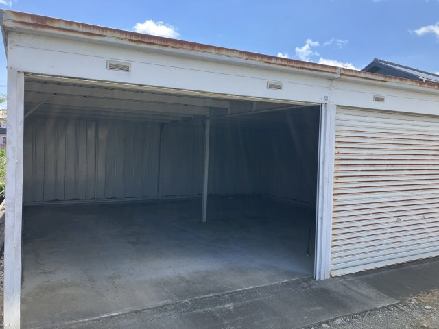 牧之原市細江の中古一戸建の駐車場