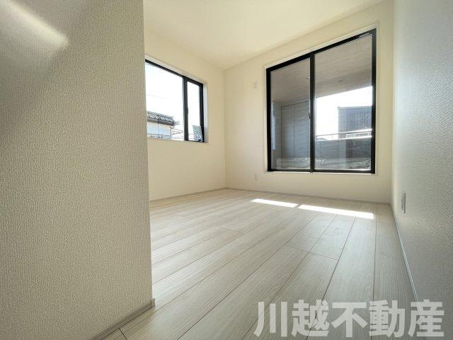 ３路線利用可能の洋室|ご希望の物件をお探しします