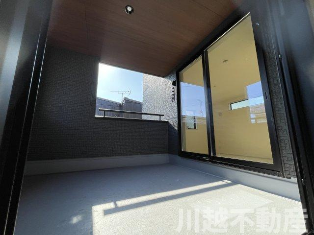 ３路線利用可能のバルコニー|お客様第一主義