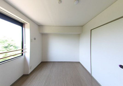 【居間・リビング】 | パークサイド根来 | こちらの居間で趣味の時間をお楽しみください