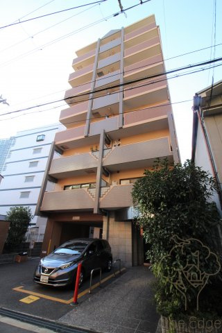 パルテール北の外観