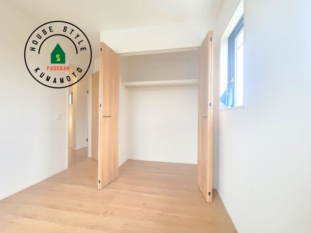 福岡市南区若久6丁目第9-2棟（2号棟）の内観：施工例|大きなスペースがあり、収納には困りません。