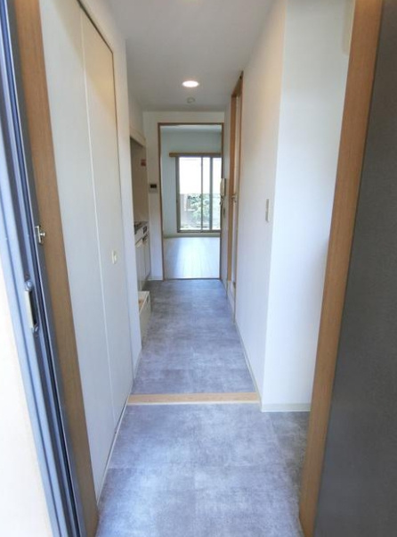 ミレニアム北浦和の玄関