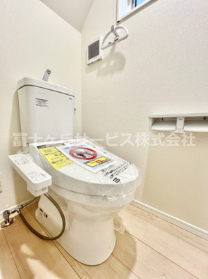 【トイレ】 | 三島市谷田 15期 新築一戸建て 2号棟 | 1Fのトイレです