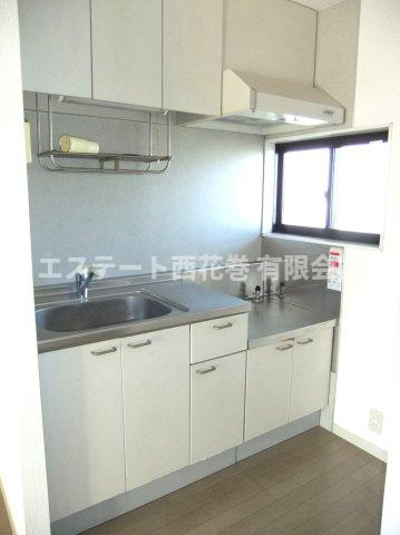 コンフォルタ藤沢町Cのキッチン