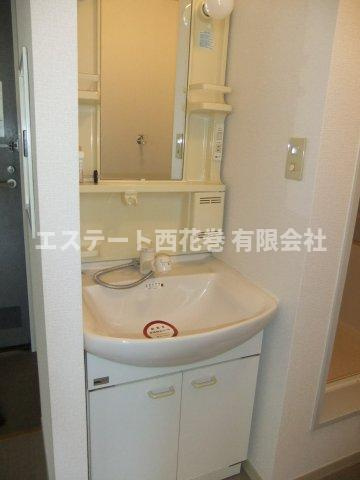 コンフォルタ藤沢町Cの洗面所