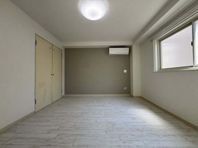 エレガントパレス豊中の居間・リビング