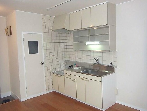 明徳ビルのキッチン