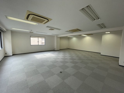 【ロビー】 | 渡辺ビル