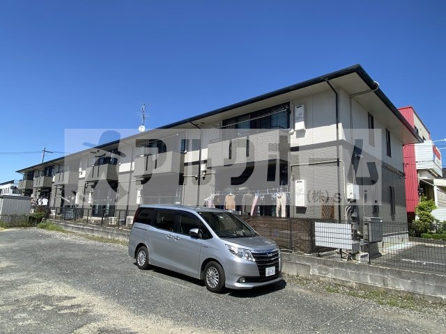 M’Sクレアールの外観