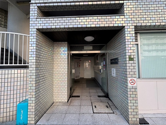 コーポフェニックスのエントランス