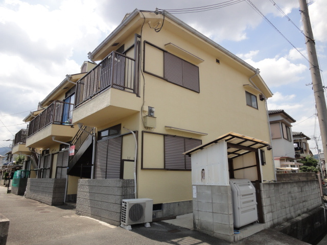 ハイツマドカの外観|落ち着いた雰囲気の外観です