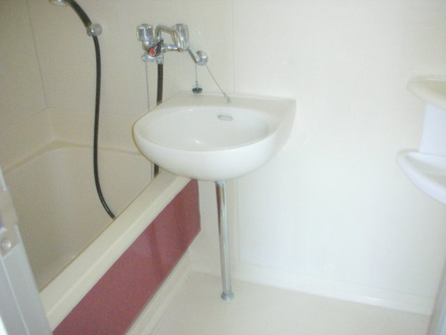 ハイツマドカの独立洗面台|独立洗面化粧台付き