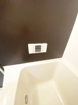 arbre　fuille(アルブルフィーユ）の浴室|ゆったり過ごせるお風呂です