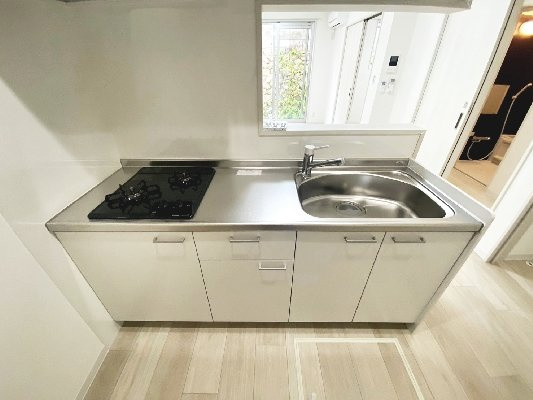 arbre　fuille(アルブルフィーユ）のキッチン|キッチンです