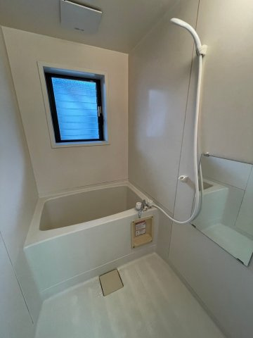 プチメゾンＫＭの浴室|ゆったり過ごせるお風呂です