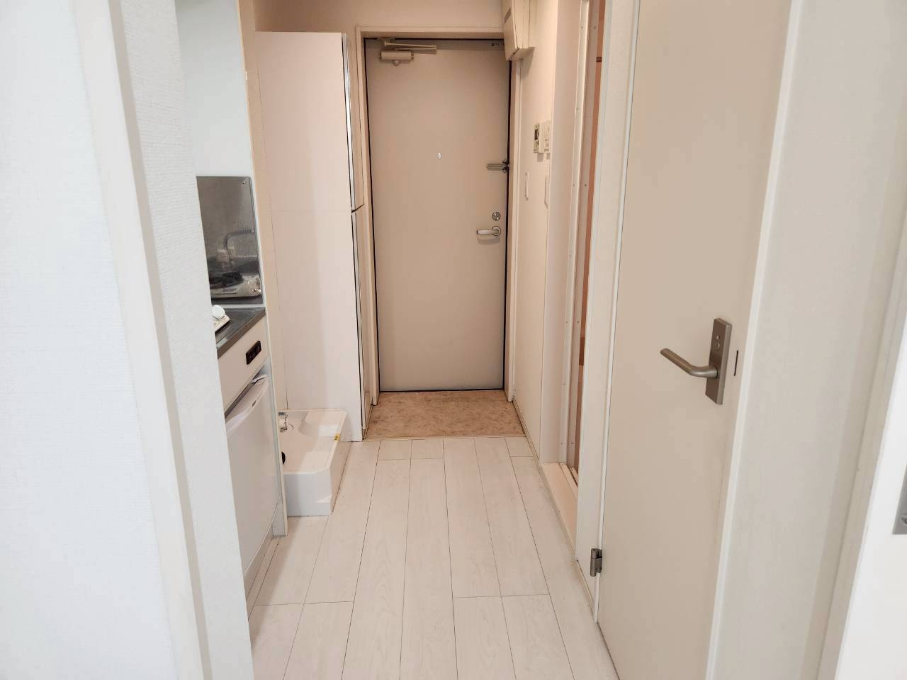 ＫＫハウス金町の玄関