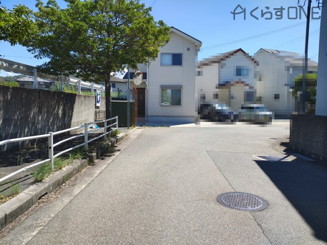 【前面道路含む現地写真】 | 姫路市白浜町宇佐崎中1丁目／中古戸建
