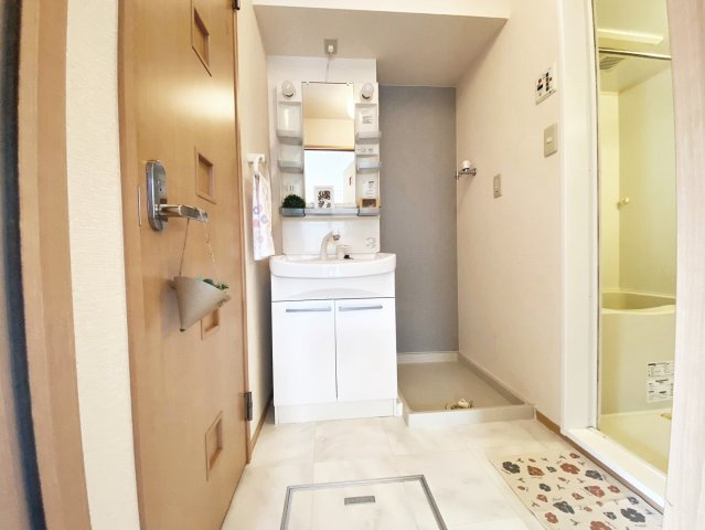 フィエルテ宝塚の洗面所|使いやすい洗面所です