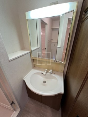 【独立洗面台】 | フロンティアタワー難波EAST | グランソレイユ日本橋　独立洗面化粧台