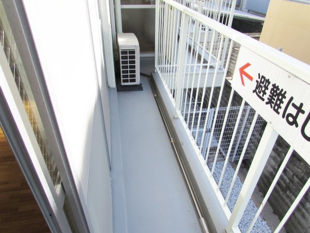 ビオレータ宝塚のバルコニー