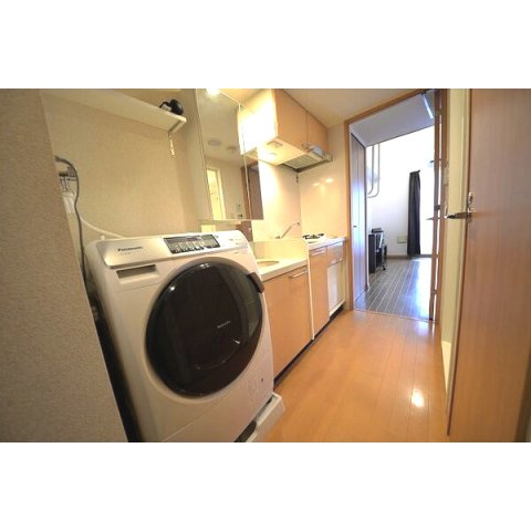 エステムコート新大阪Vソレックスの玄関