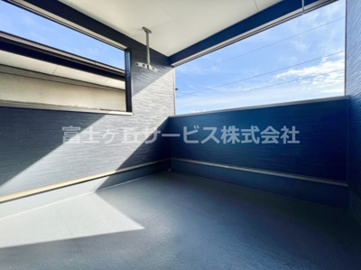 【バルコニー】 | 沼津市大岡 31期 新築一戸建て | 落ち着いた時間を過ごせるバルコニーです