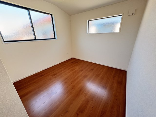 明石市大久保町高丘５丁目新築戸建２号棟の洋室