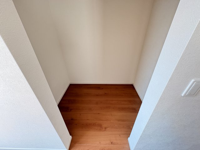 明石市大久保町高丘５丁目新築戸建２号棟の収納