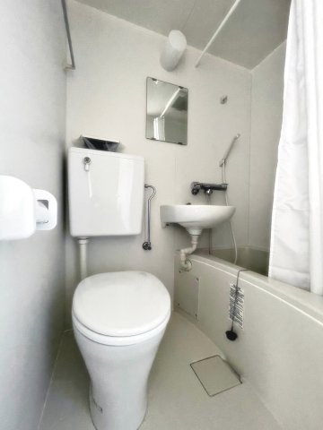 カーサブランコのトイレ|清潔感のあるトイレです