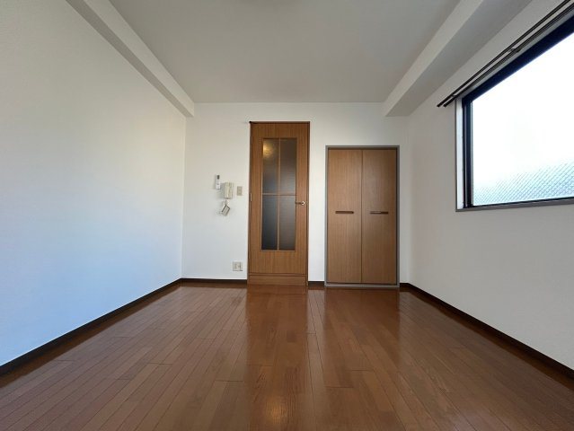 エルロン２１の居間・リビング|おしゃれなリビングです