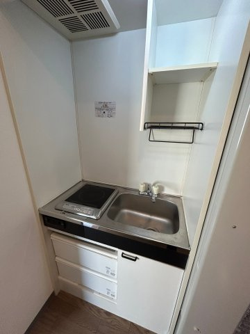 エルロン２１のキッチン|きれいなキッチンです