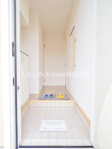 ヴァンベールⅢ(ヴアンベールスリー)の玄関