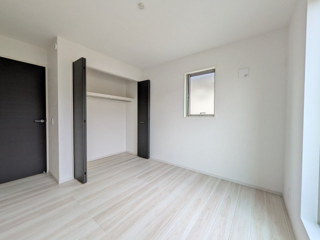 八王子市　富士見町　新築一戸建て　５期の収納|～収納力の高いクローゼット完備～