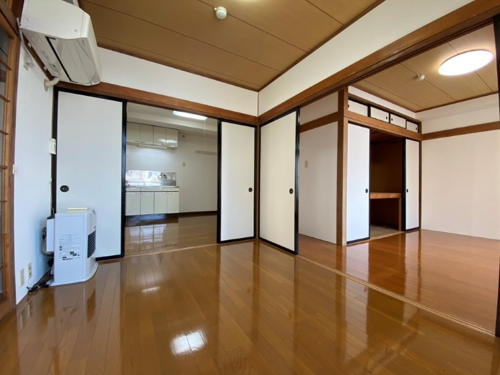 マンションストークの内装