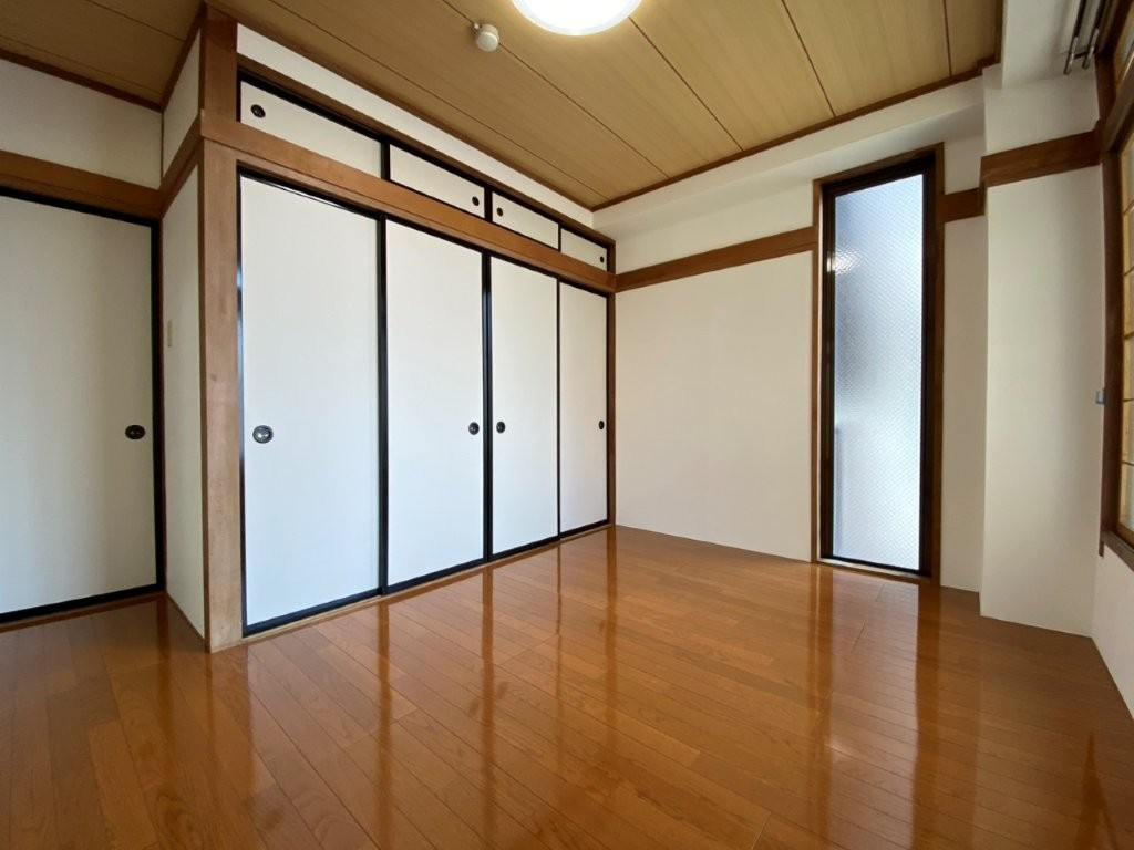 マンションストークの洋室