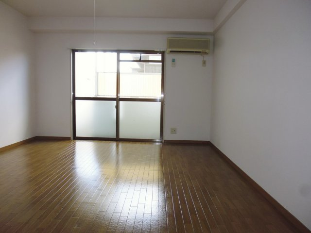 セルサス大道壱番館の洋室